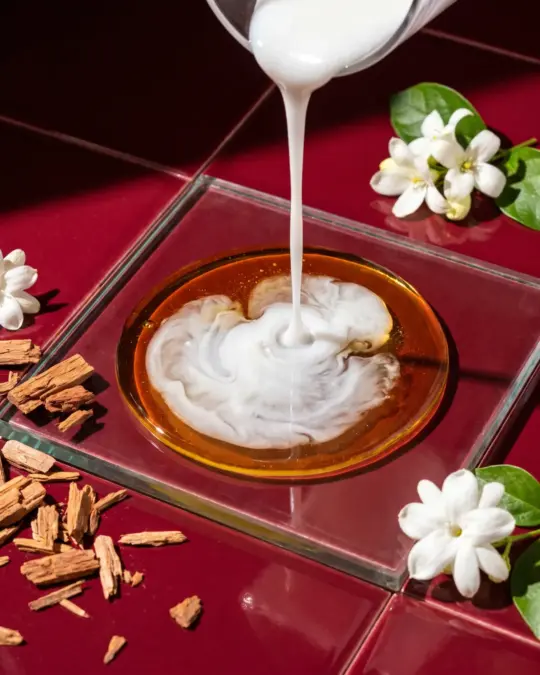 Derretida Oil-to-Milk Cleanser, texture close-up