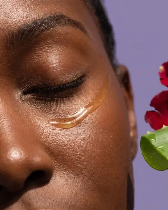 Enamorada Retinol-Alternative Eye Serum, texture close-up